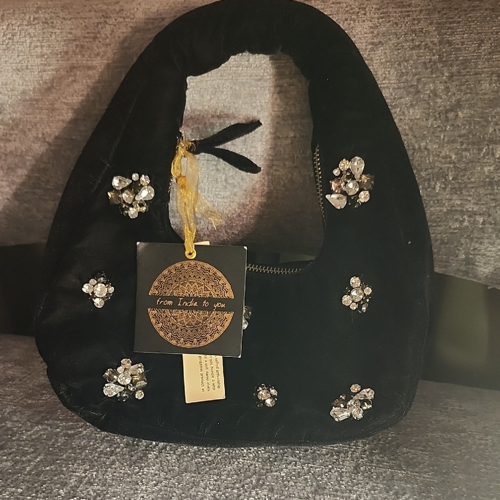 Chic Black Embellished Shoulder Bag